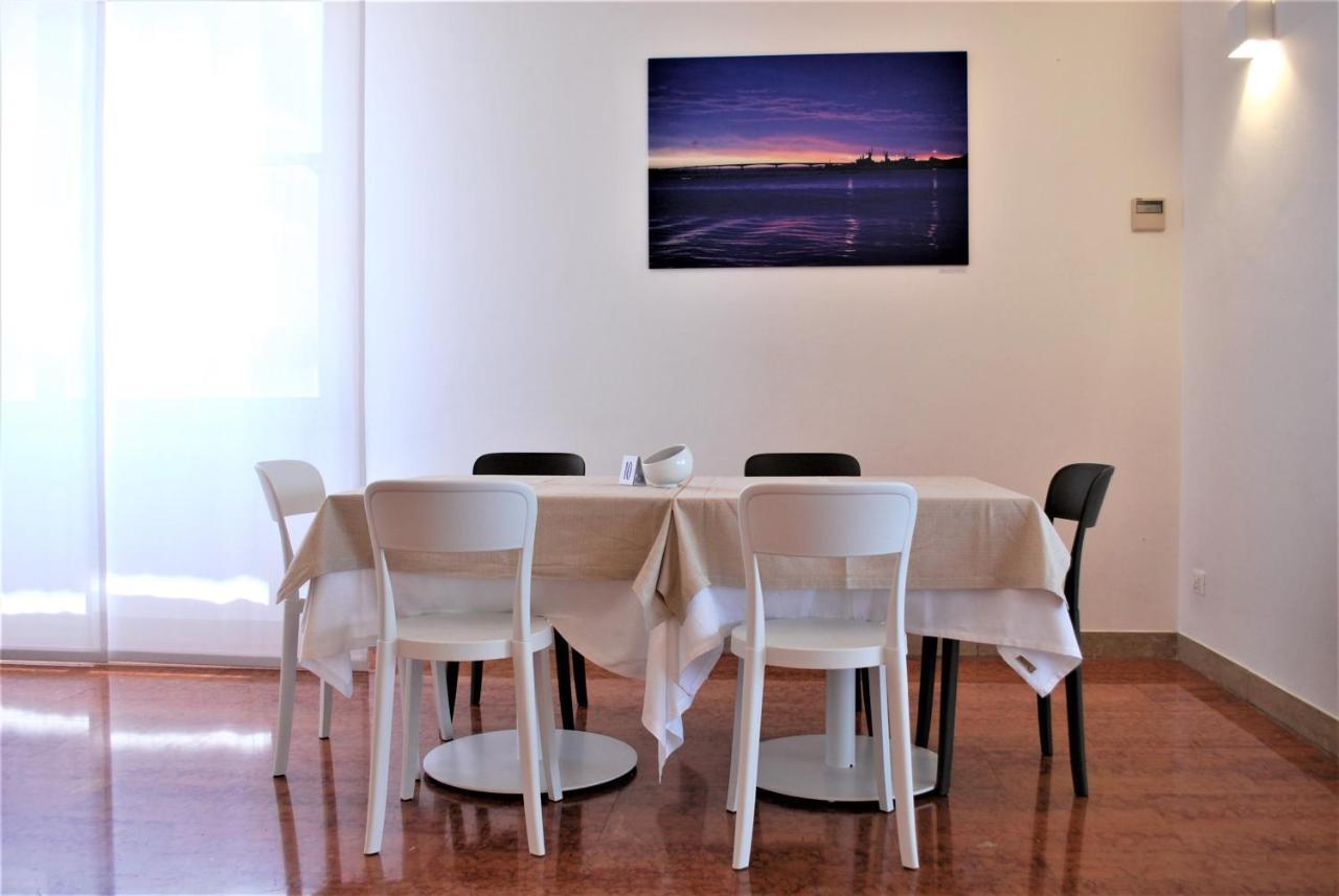 Park Hotel Mar Grande Таранто Екстериор снимка