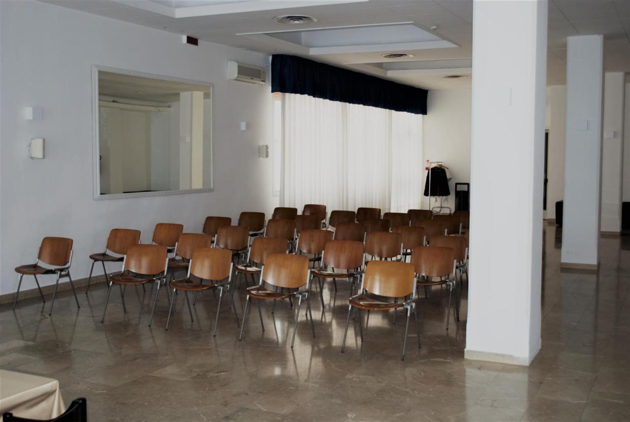 Park Hotel Mar Grande Таранто Екстериор снимка