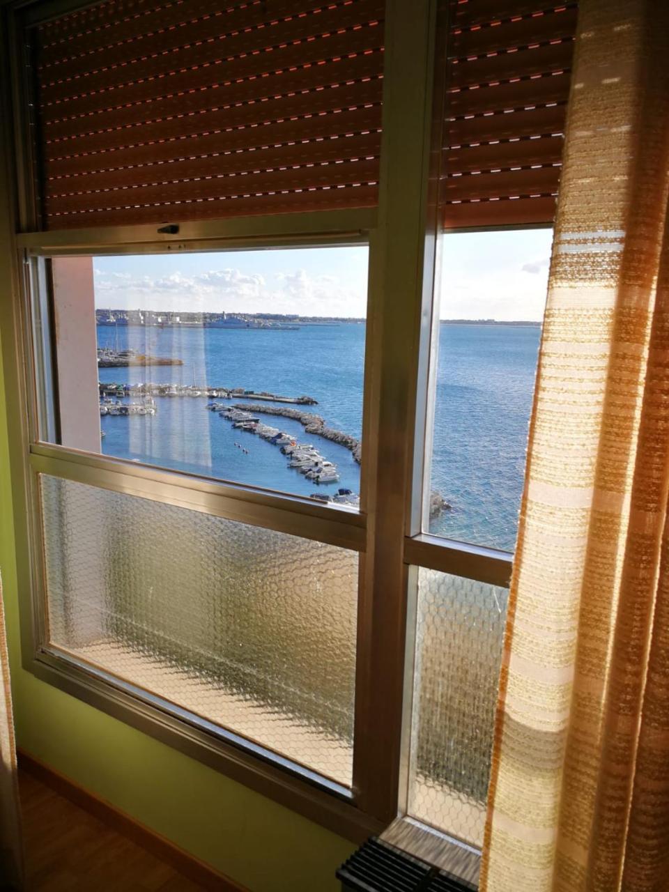 Park Hotel Mar Grande Таранто Екстериор снимка